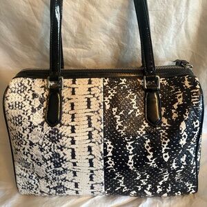 Coach Snake-Embossed Patent Leather Satchel | 12x8.5 | Multi Pocket Interior